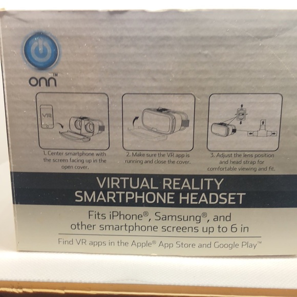 Virtual Reality Smart Phone Headset Fits iPhone & Samsung screens up to 6 inches - Picture 2 of 5